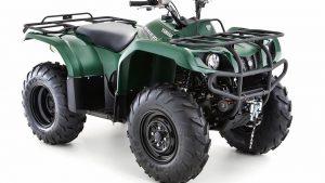 2014-Yamaha-Grizzly-350-4WD-EU-Solid-Green-Studio-001