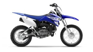 2016-Yamaha-TT-R110E-EU-Racing-Blue-Studio-002