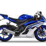 2016-Yamaha-YZF-R6-EU-Race-Blu-Studio-002